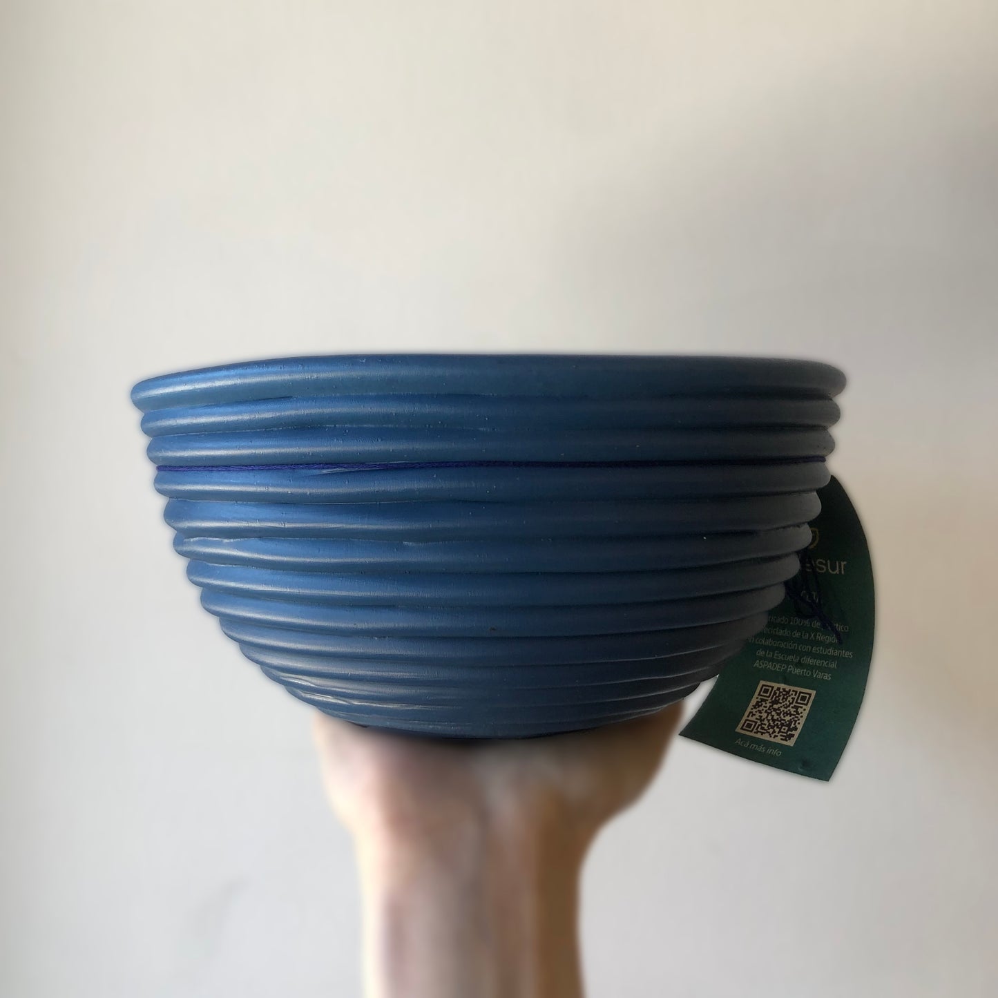 Maceta Mediana de Plástico Reciclado