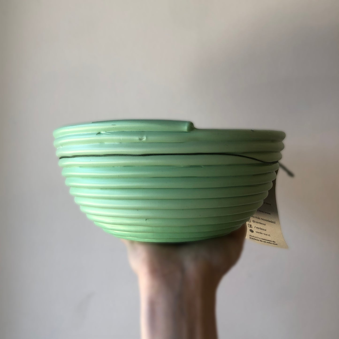 Maceta Mediana de Plástico Reciclado