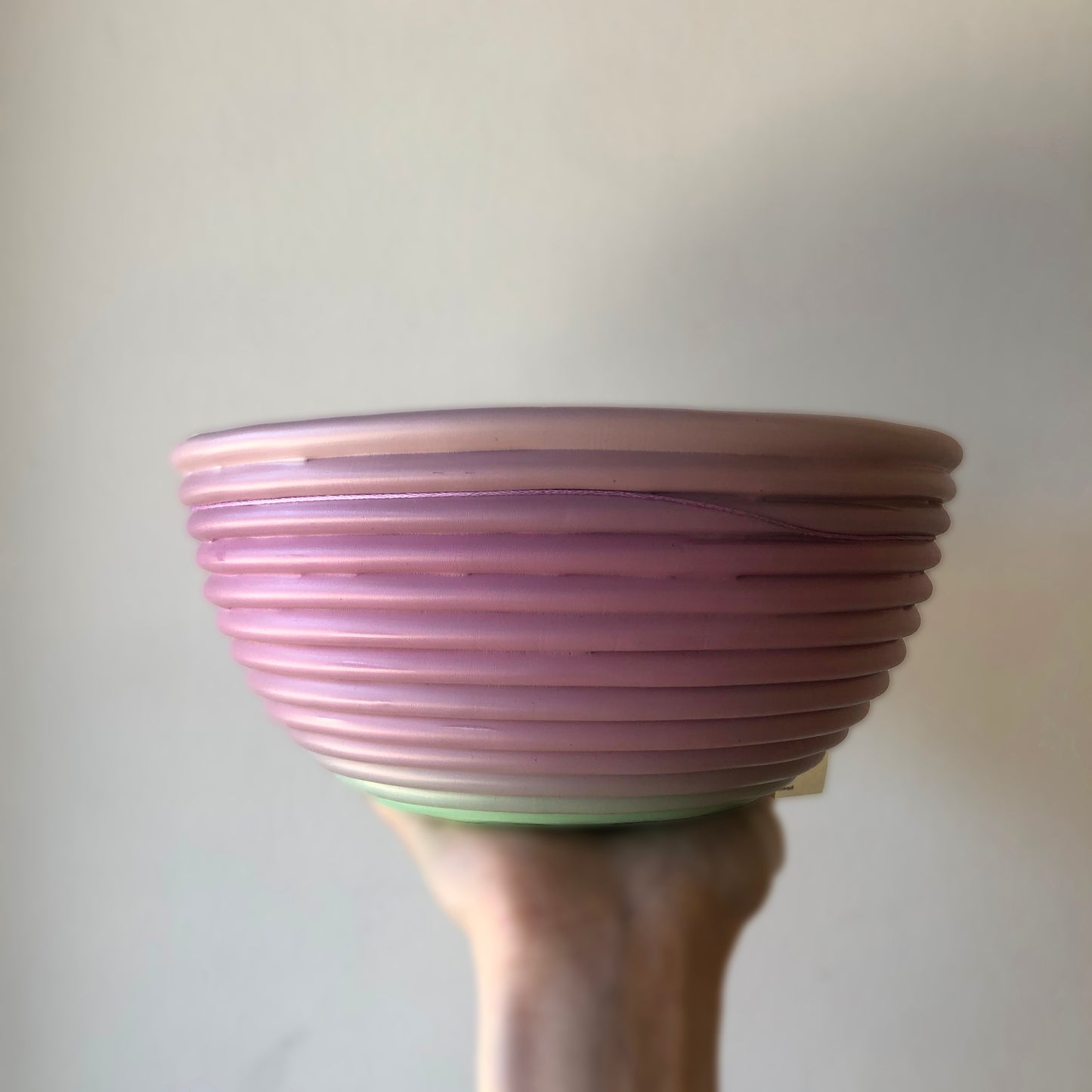 Maceta Mediana de Plástico Reciclado