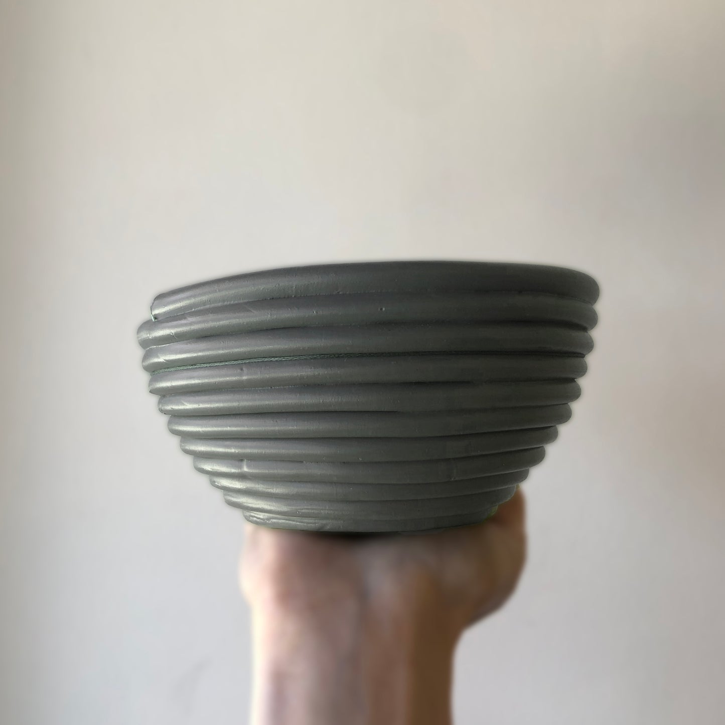 Maceta Pequeña de Plástico Reciclado