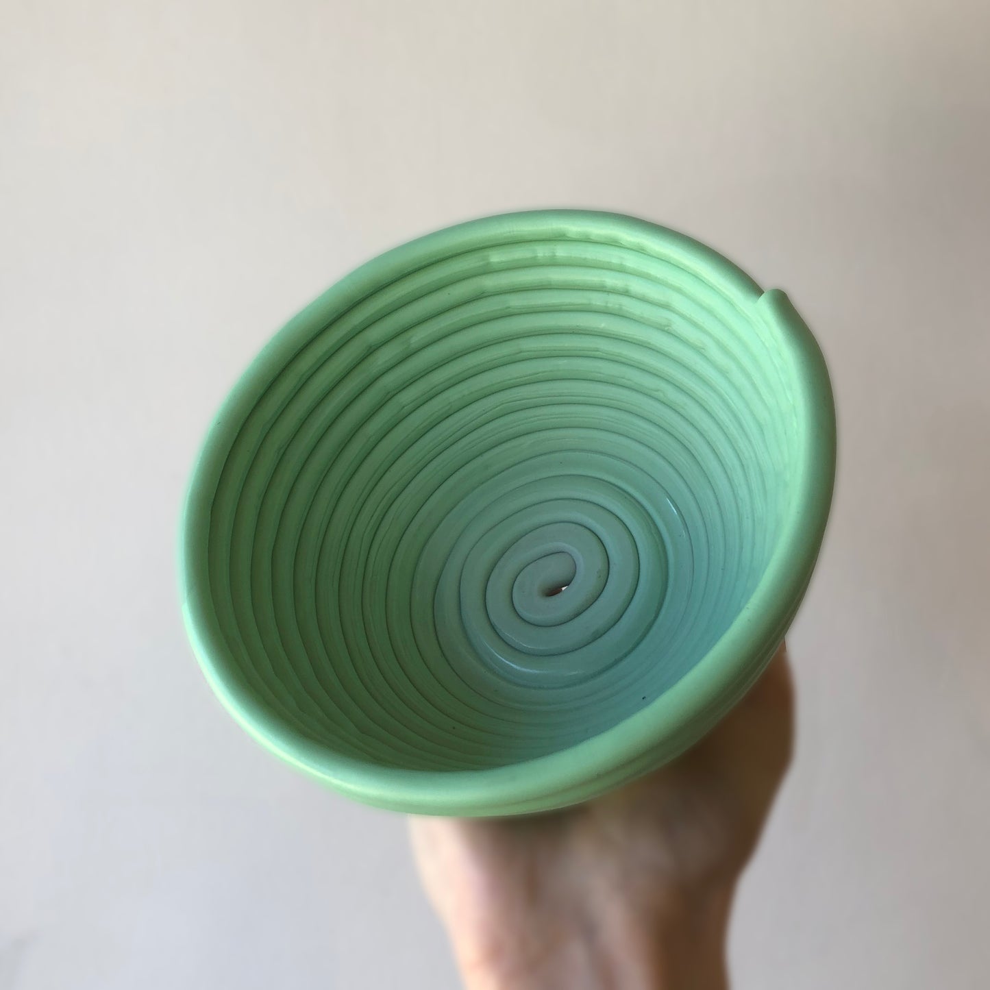 Maceta Pequeña de Plástico Reciclado