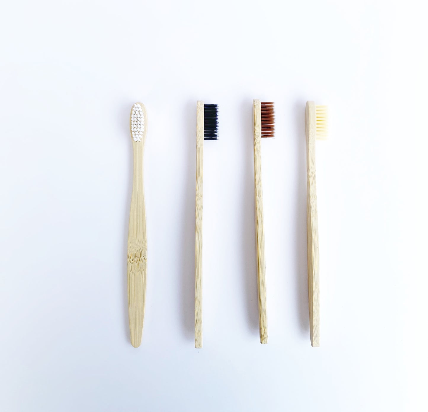 Cepillos de Dientes Adulto - Filamentos Suaves