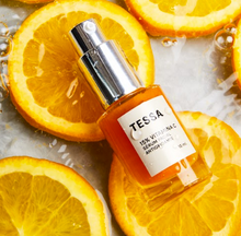 Cargar imagen en el visor de la galería, 15% Vitamin C - Serum Facial Antioxidante
