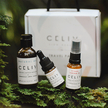 Cargar imagen en el visor de la galería, Travel Pack (Agua Micelar + Sérum Antioxidante + Crema Facial Hidratante)

