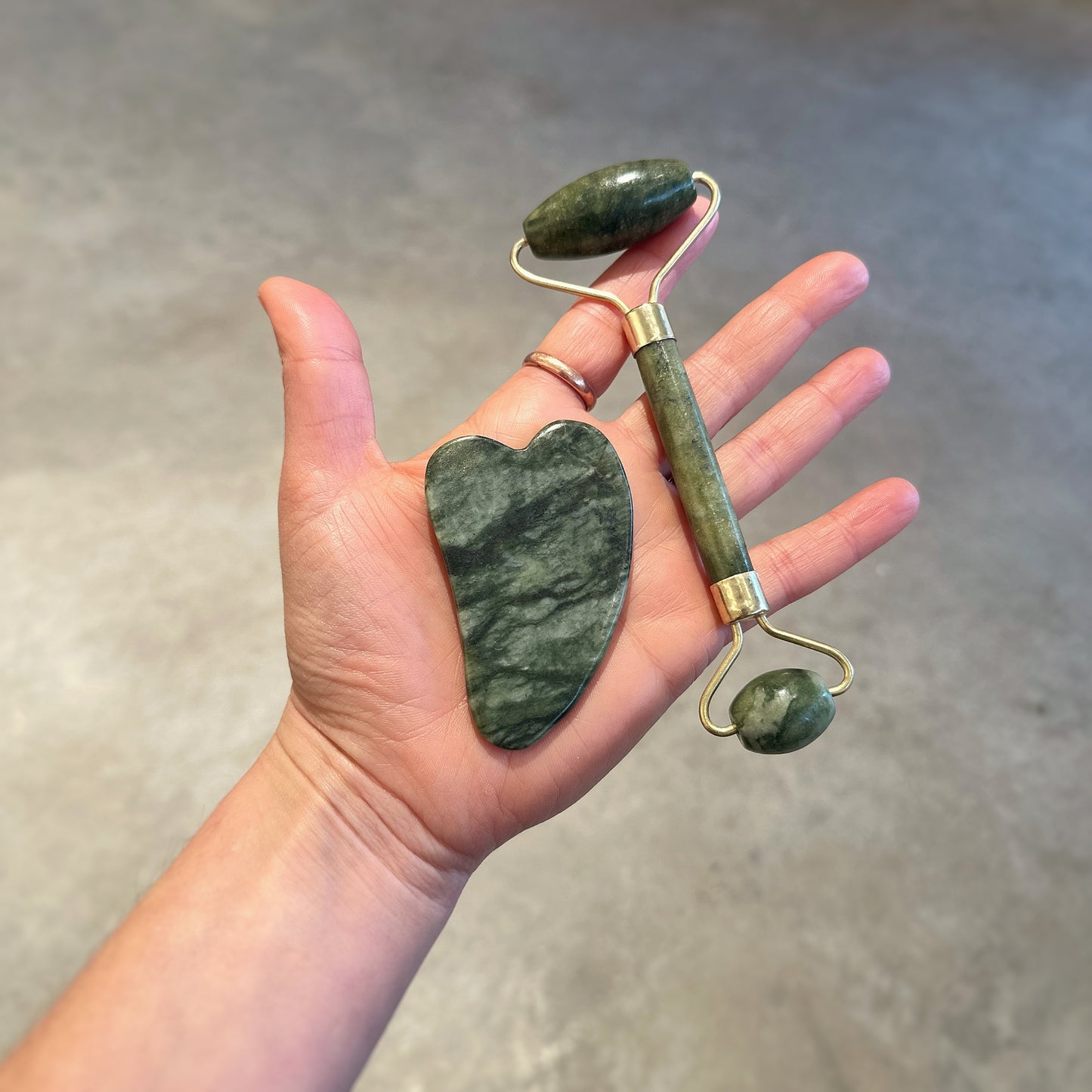 Set de Cuidado Facial Piedra Natural de Jade