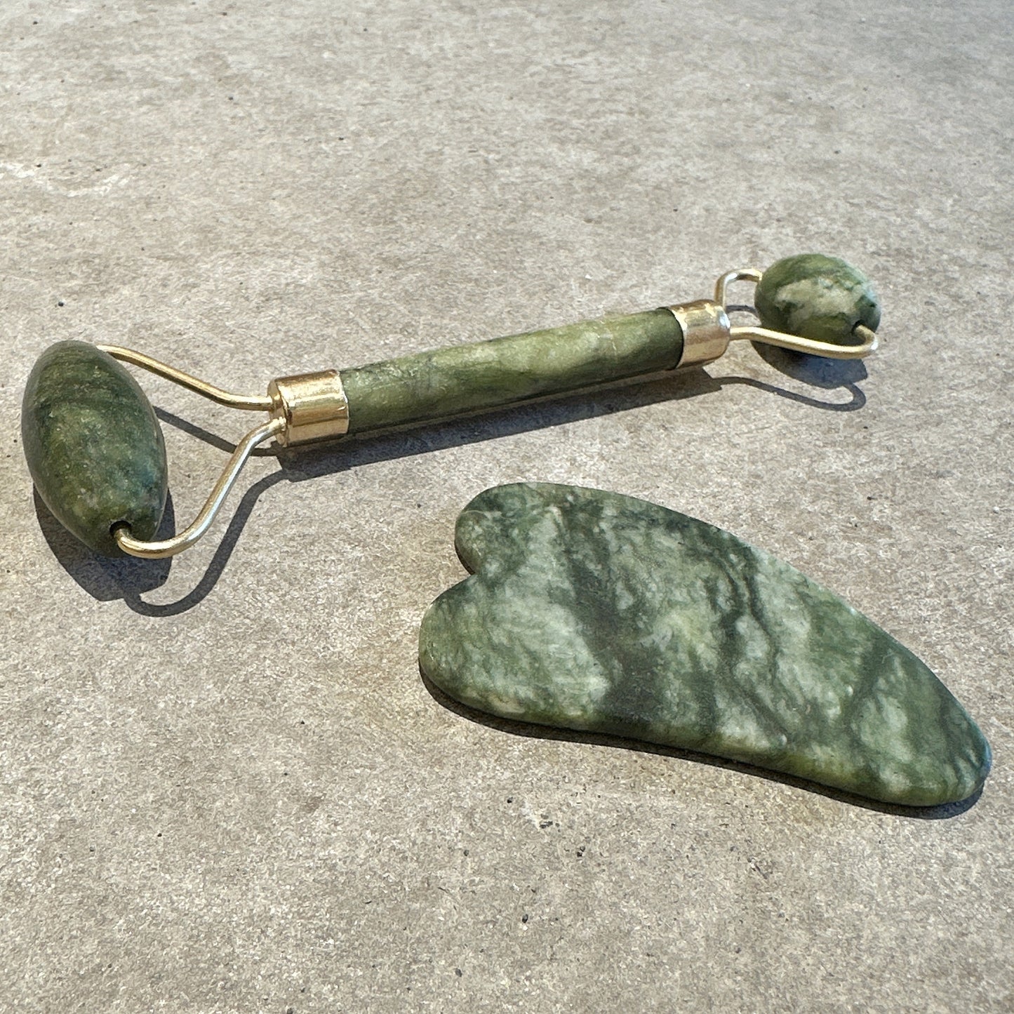 Set de Cuidado Facial Piedra Natural de Jade