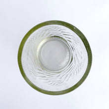 Cargar imagen en el visor de la galería, 6 Vasos de Botella Pequeña Puyehue
