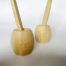 Cargar imagen en el visor de la galería, Base Soporte para Cepillo Dental Bambú
